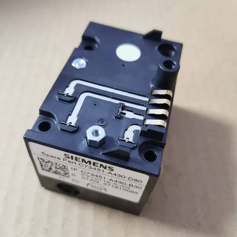 Siemens POSITIONER SIPART PS2 SPARE PART PNEUMATIC BLOCK  I/P C73451-A430-D80 C73451-A430-B30